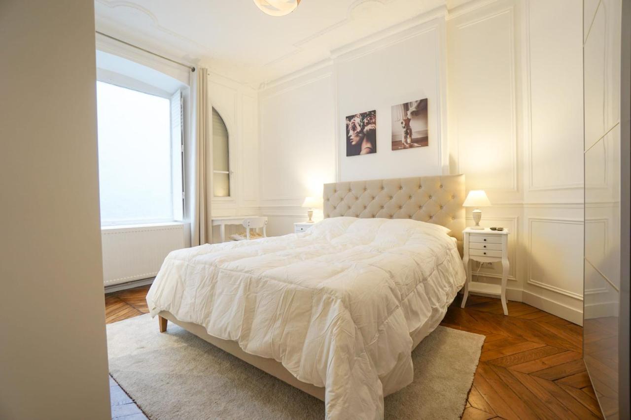 Modern Duplex Close To The Eiffel Tower Paris Eksteriør billede